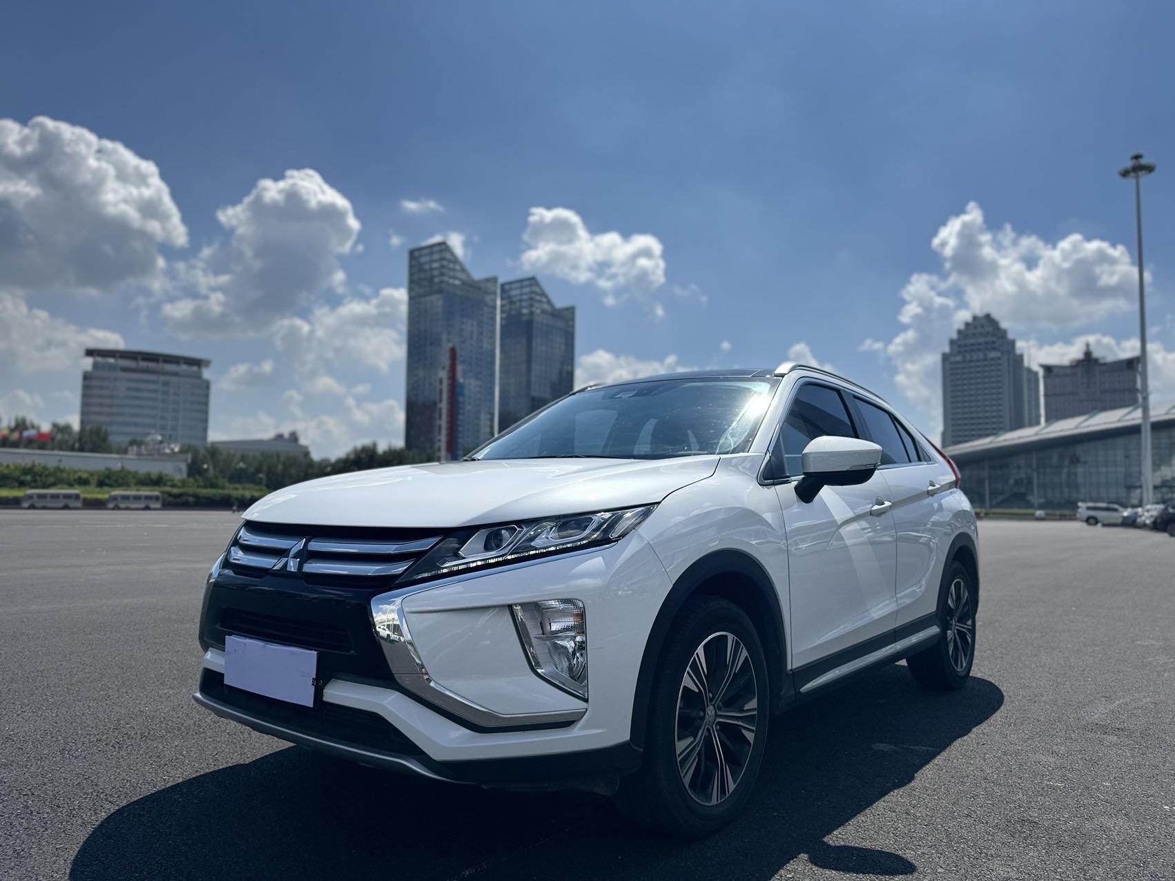 2021 1.5T CVT two-wheel drive upgraded version