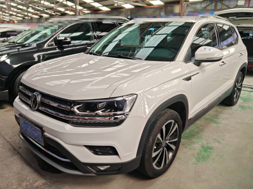 2020 facelift 330TSI four-wheel drive deluxe edition PLUS Country VI